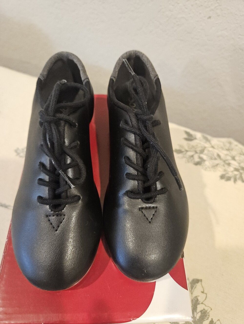 So Danca TA-04 Black Lace-Up Unisex Tap Dance Shoes Size 10.5M EUC Retail $38